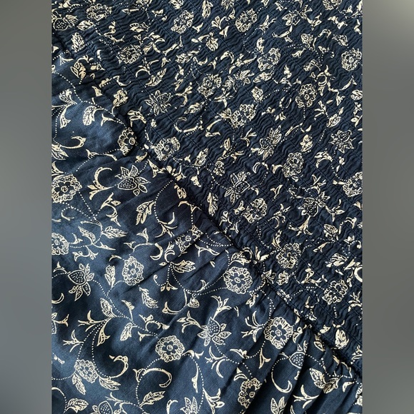 Smocked off the shoulder blue and white blouse - Picture 6 of 7